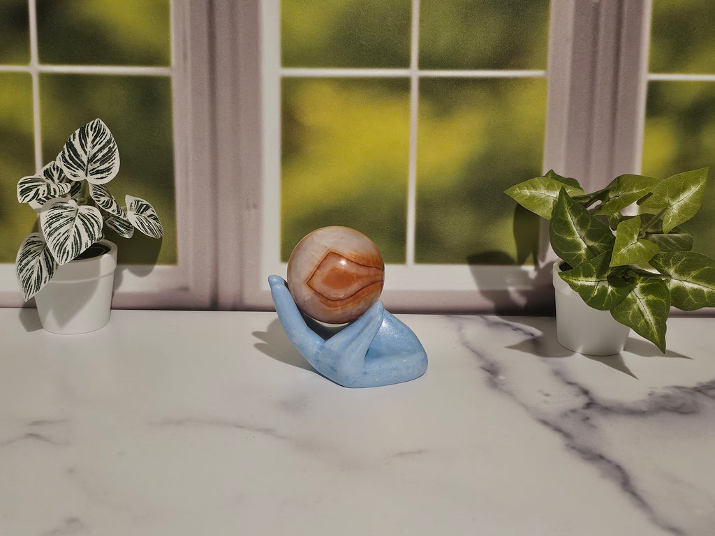 Hand Sphere Holder