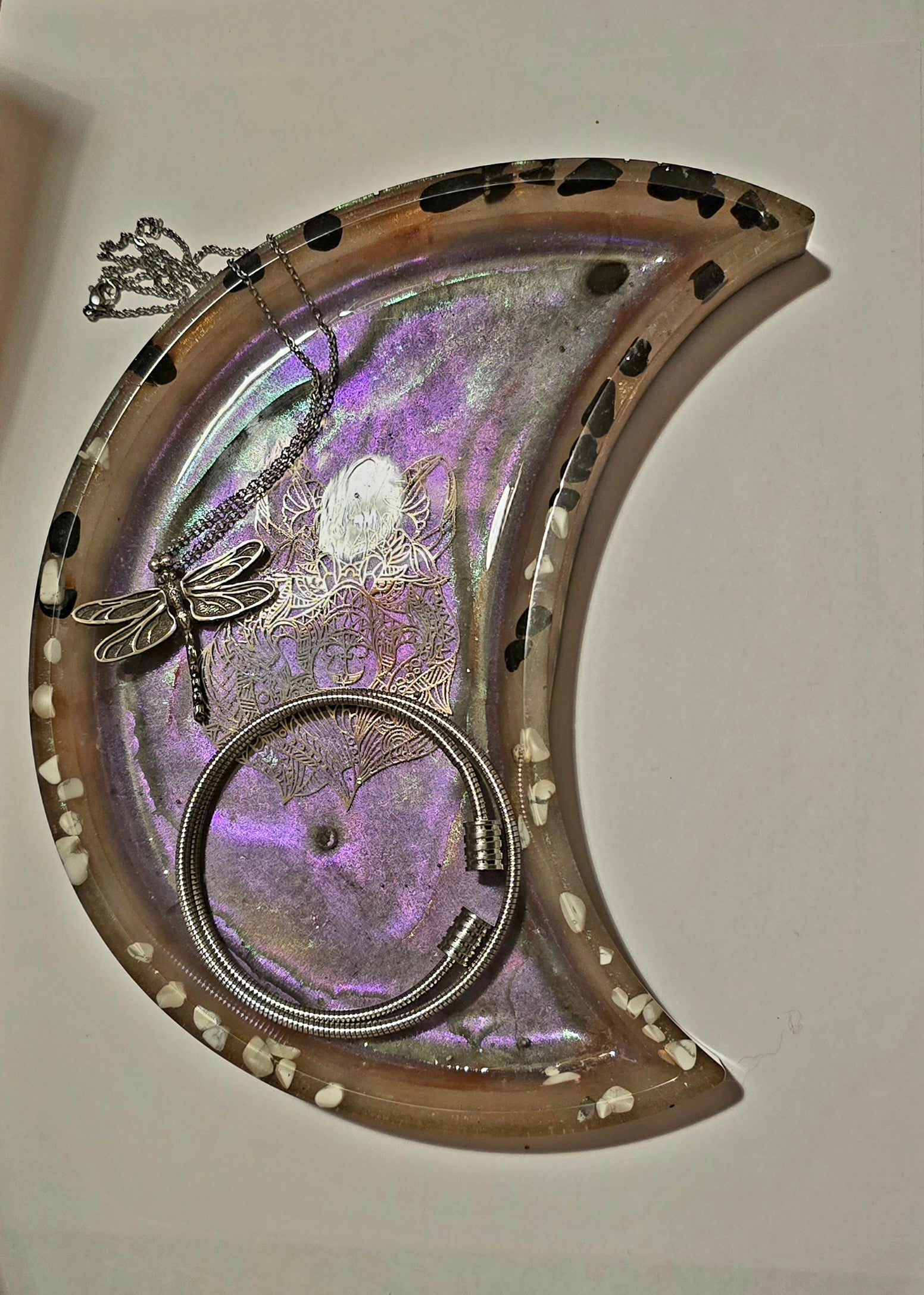 Moon-Shaped Resin Tray with Wolf Design and Crystal Accents